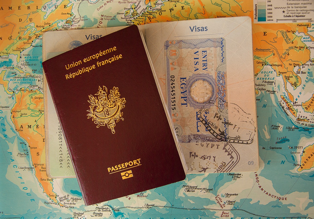 国际机票实时资讯，探索航空旅行的最新动态与策略
