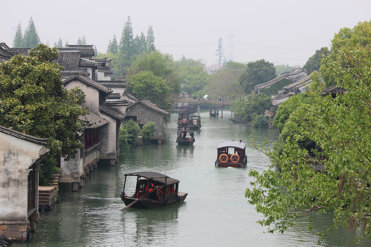久居深阁 第15页