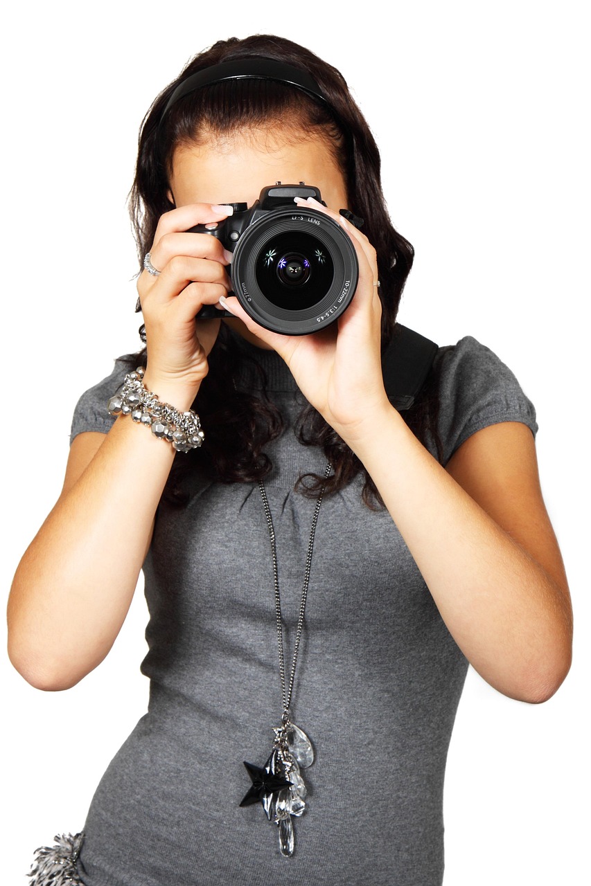 EOS 700D价格详解，分析与比较
