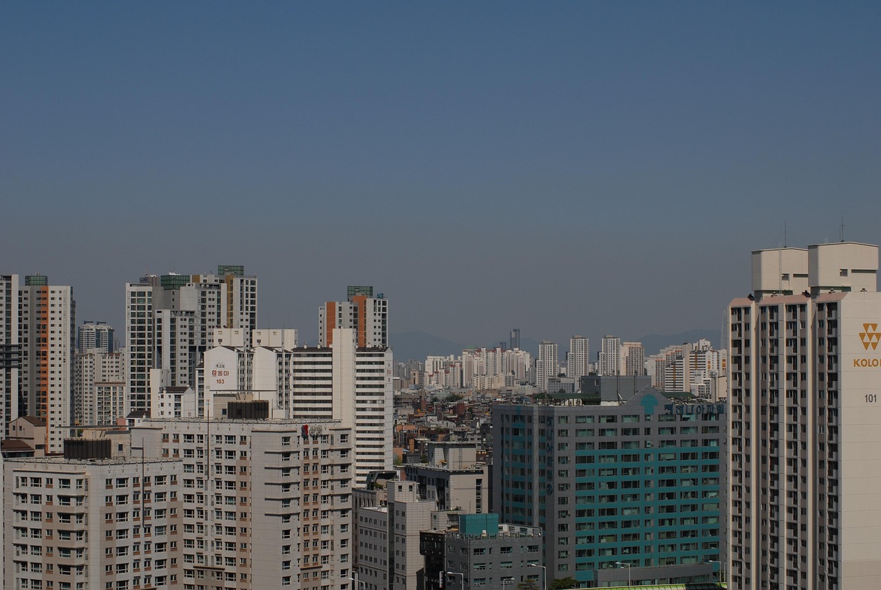 彰泰峰誉最新房价公布，市场走势分析与购房指南