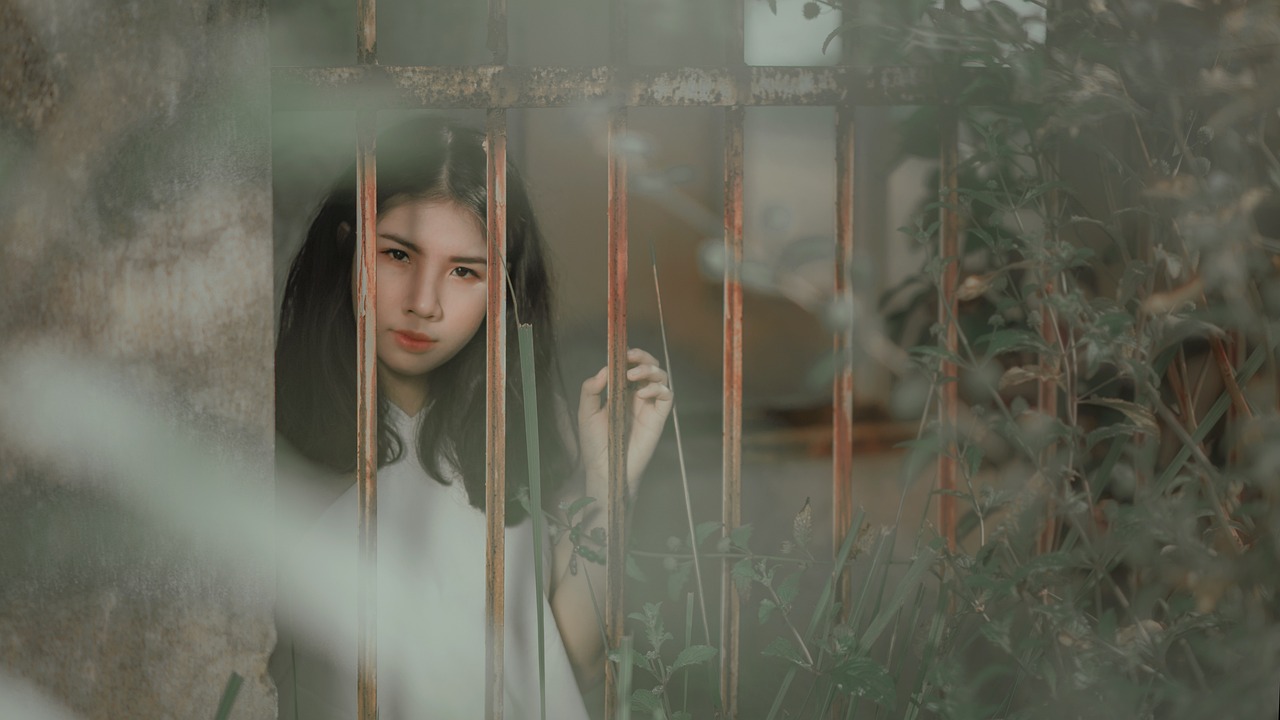 热线女孩，青春成长与梦想的交织电影完整版介绍