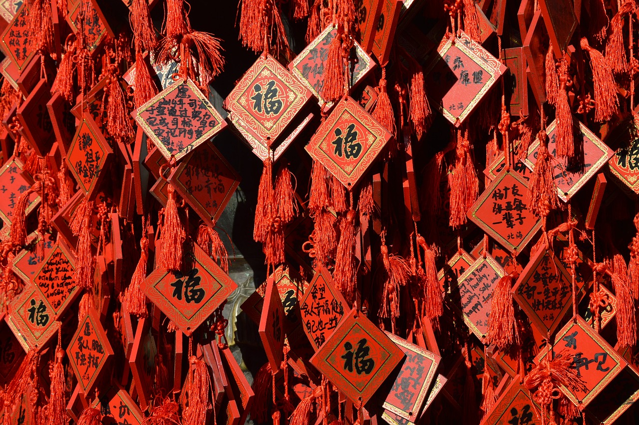 电影新视角与文化交流，从2012中文字幕版看世界