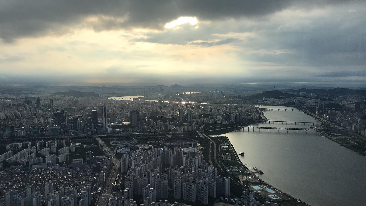 探索亚洲电影新高度，最新日韩电影佳作汇总