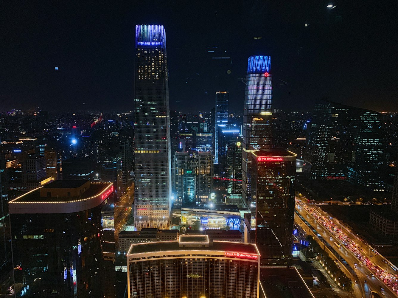 明星市长，城市之光下的卓越领导者